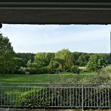 Le Lansquenet 度假居 *